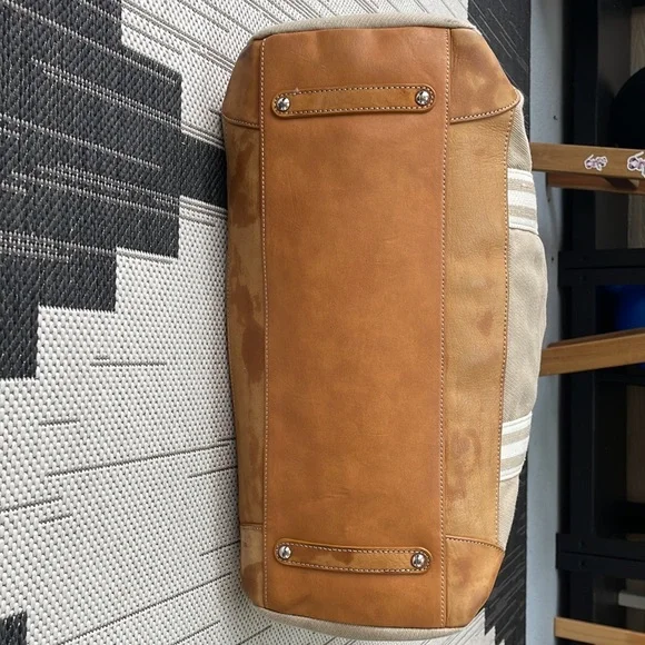 Pottery Barn Kids Tan and White Striped Bag - Picture 2 of 8